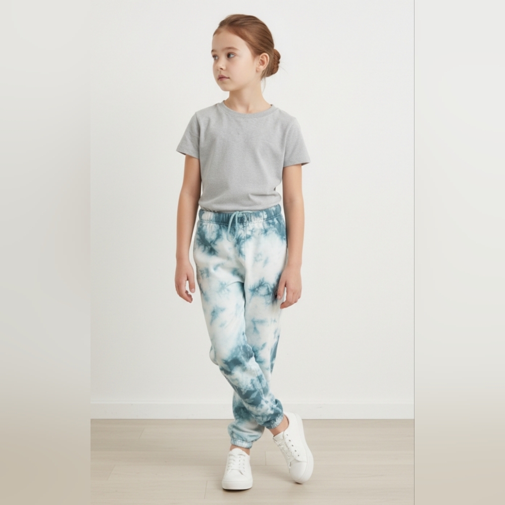 Bucees Youth Medium White/Green Tie Dye Sweatpants GUC